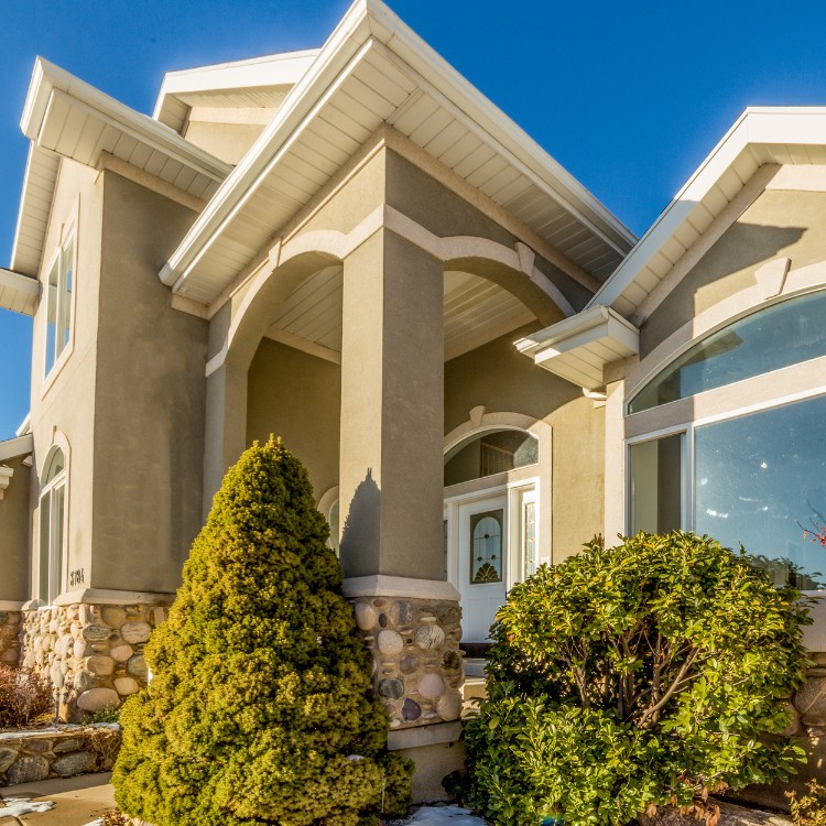 Plastering and Deck Coating in Southern California Plastering and Deck Coating in Southern California